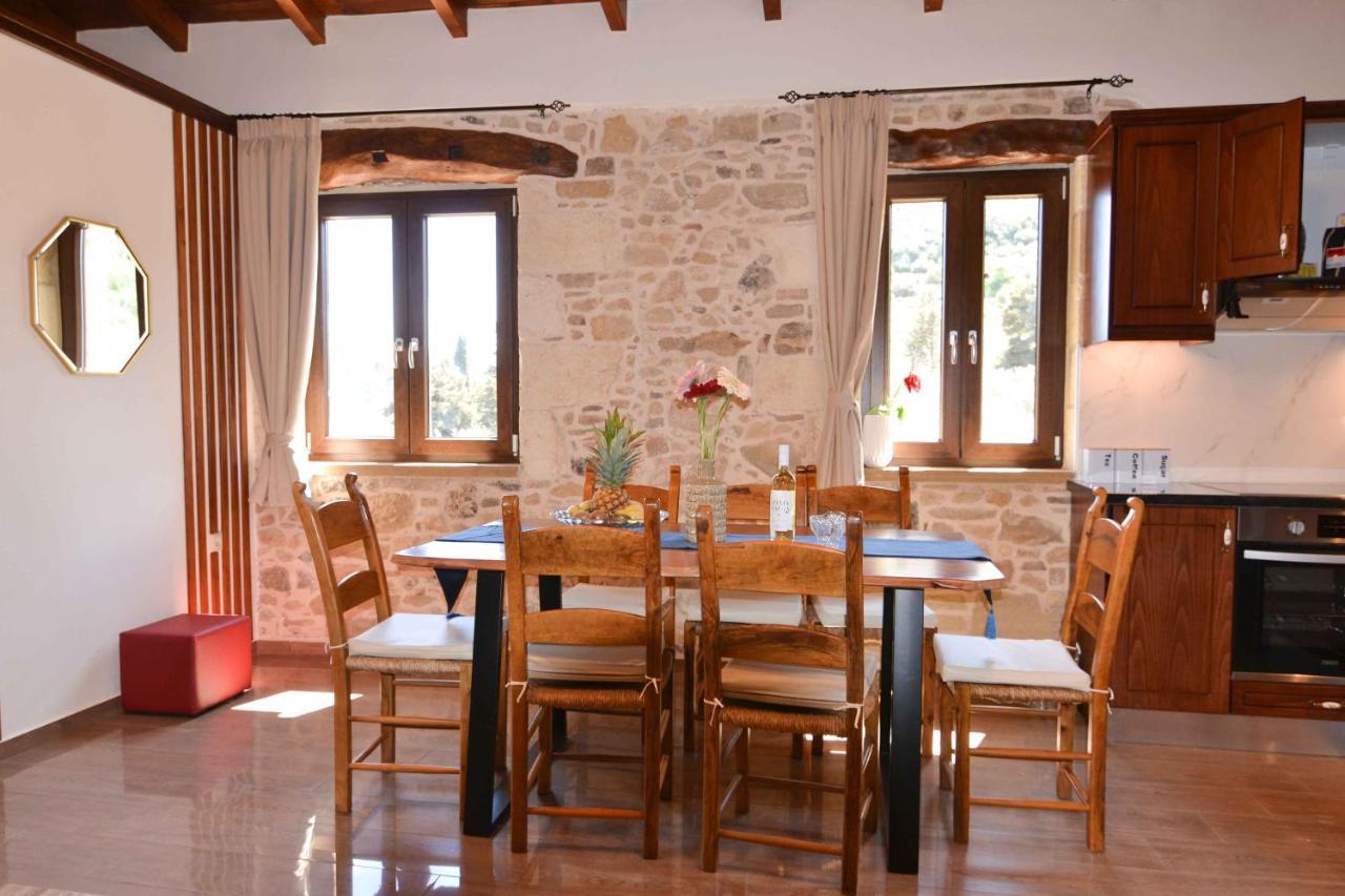 Villa Anastasia Luxe With Top Wifi, Bbq & Amazing Views Kíszamosz Kültér fotó